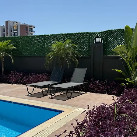 Апартаменты Tunc Luxury House *